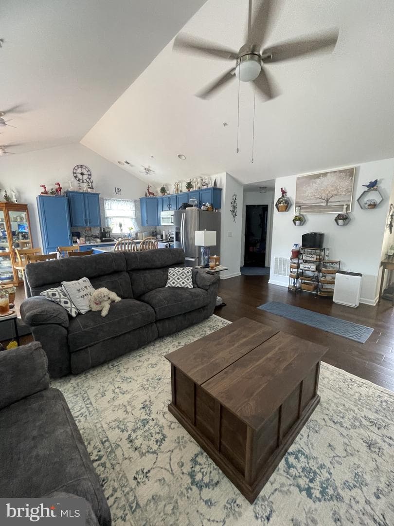 720 Deep Landing Road photo 11