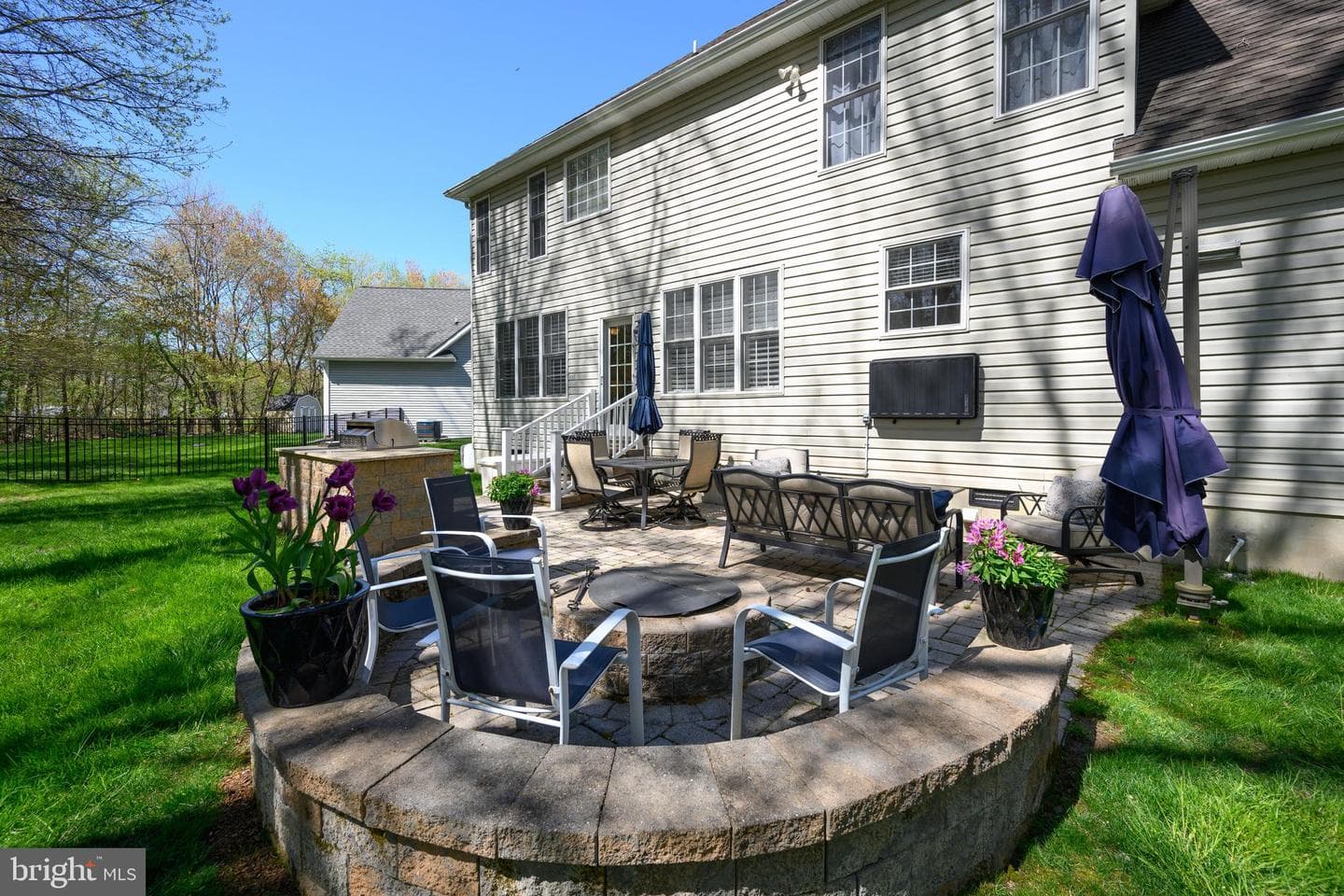 1033 Avalon Court photo 48