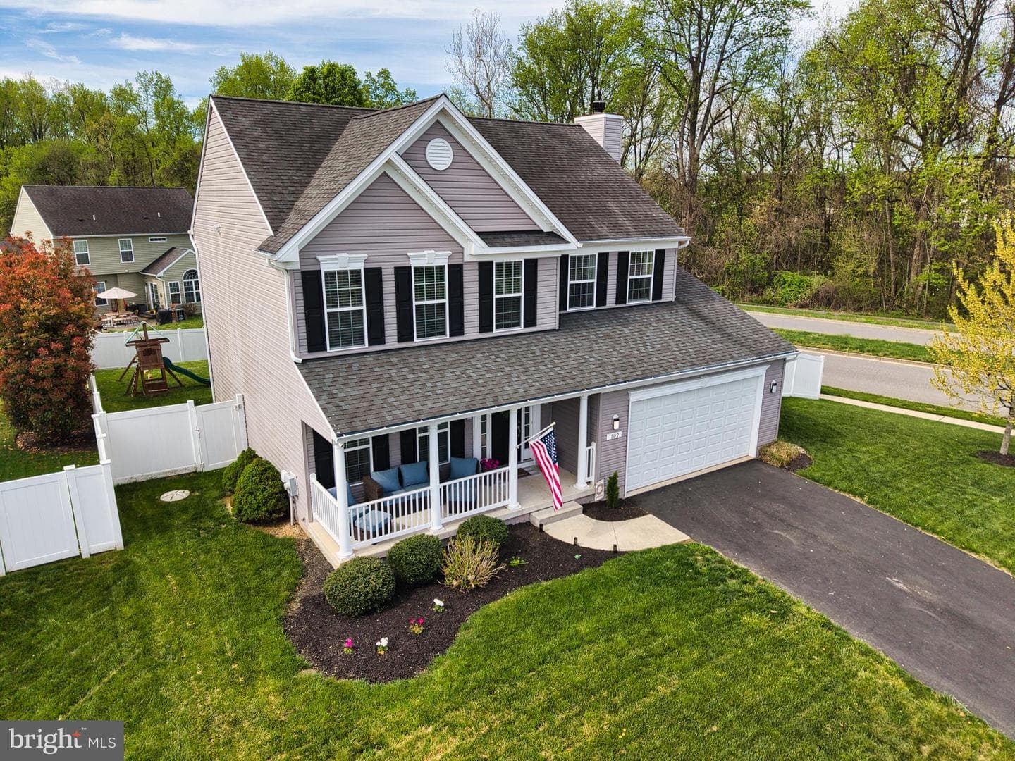 102 Fair Brook Way photo 2