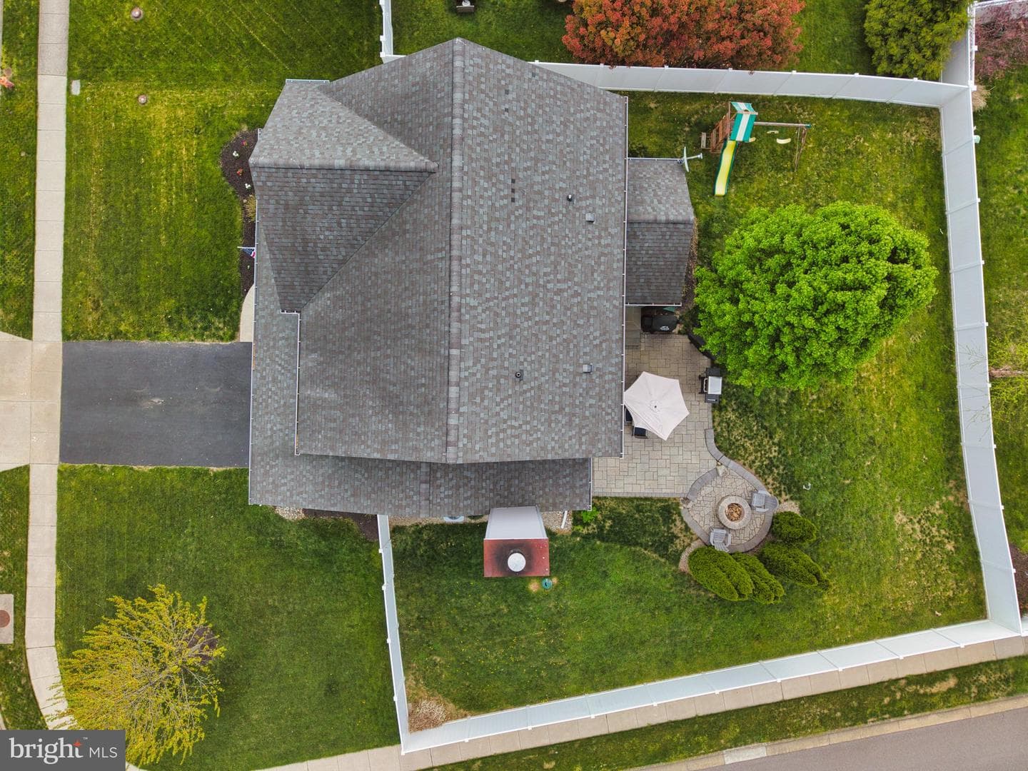 102 Fair Brook Way photo 9