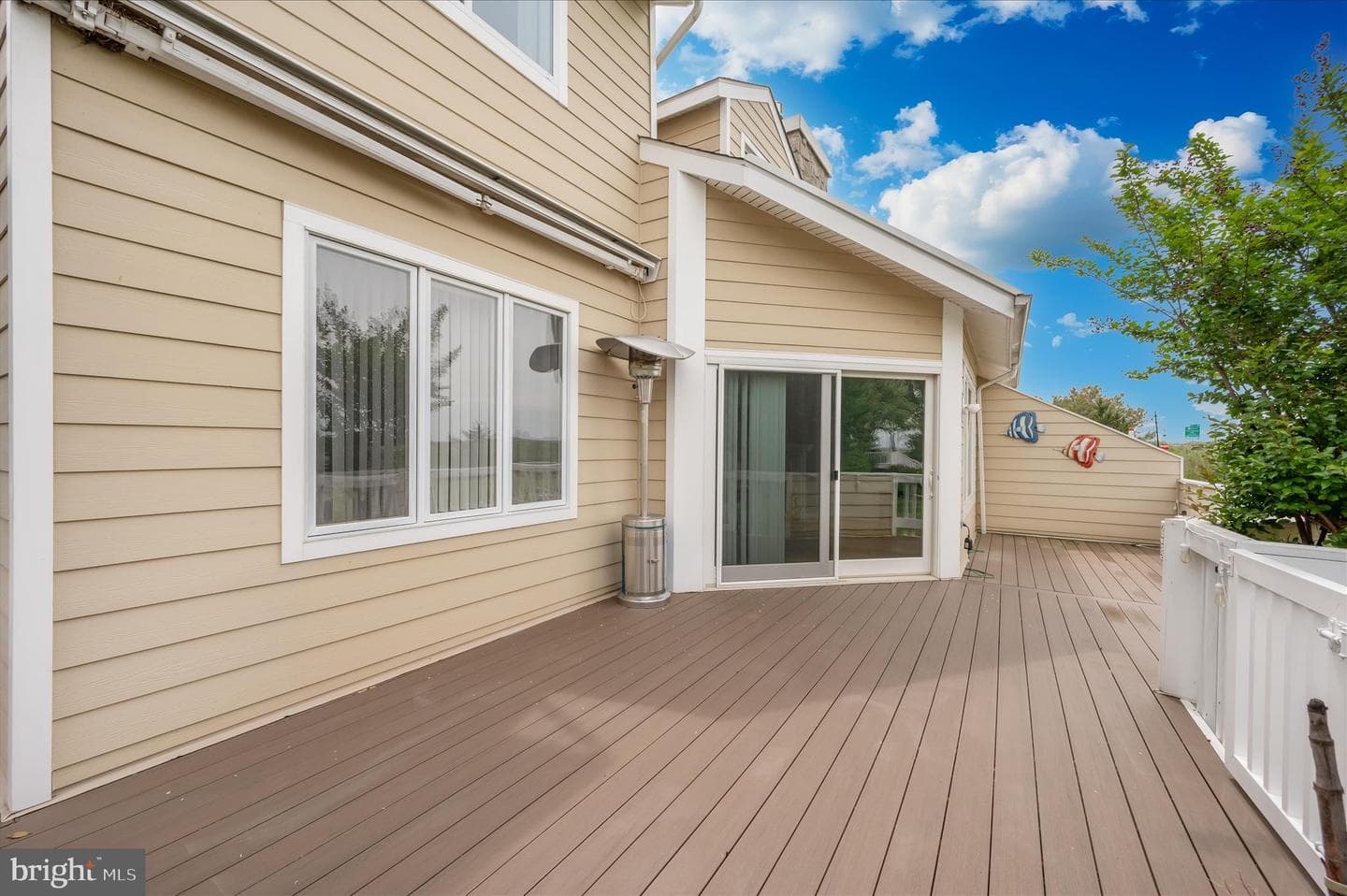 118 Bayview photo 65