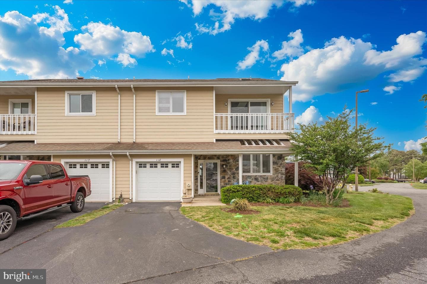 118 Bayview photo 85