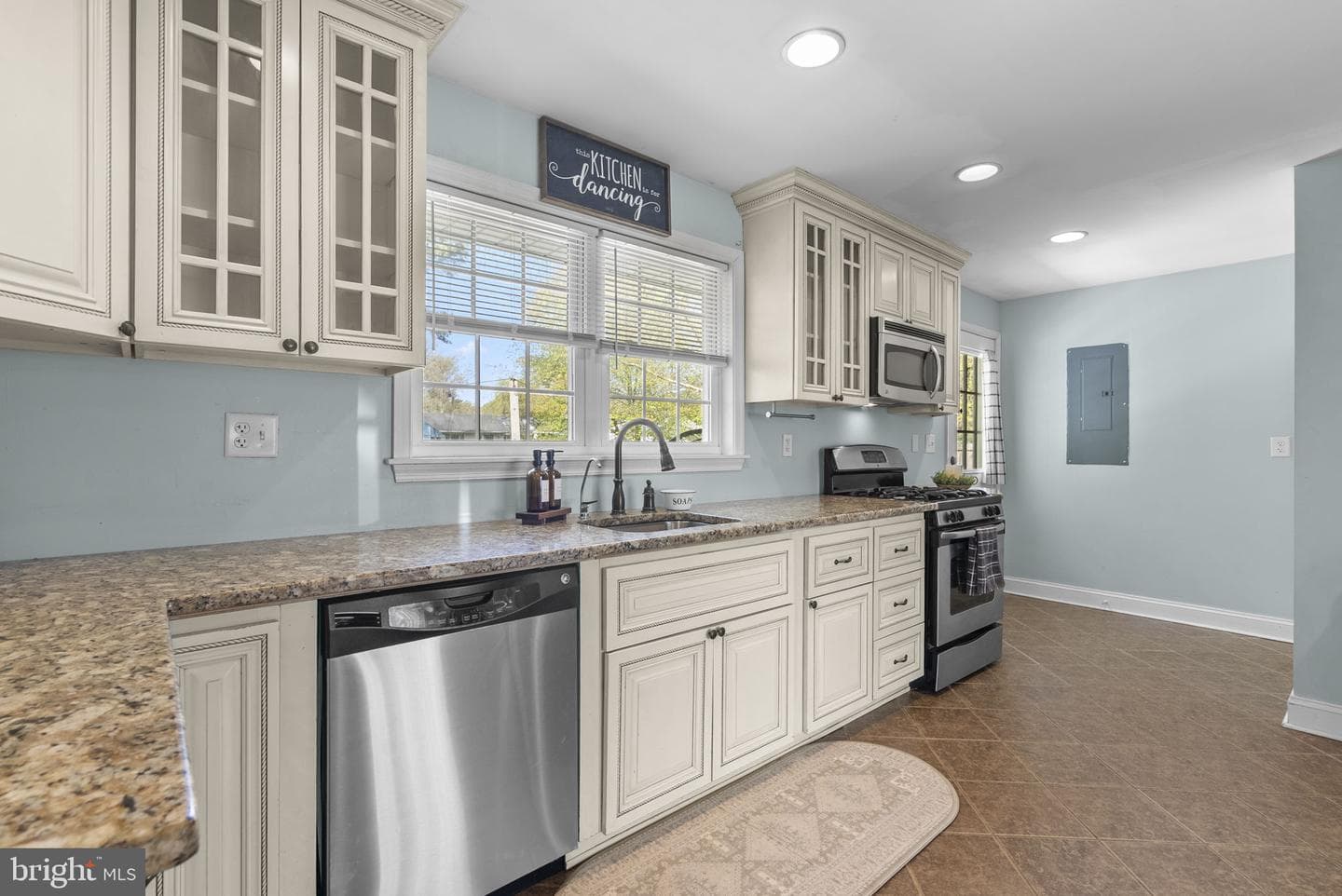 604 Perrys Corner Road photo 13