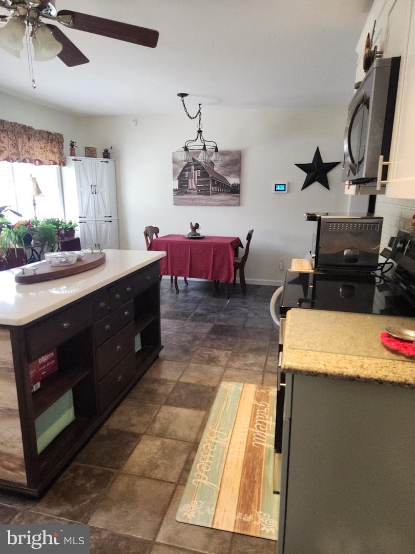 101 Chestnut Road photo 5