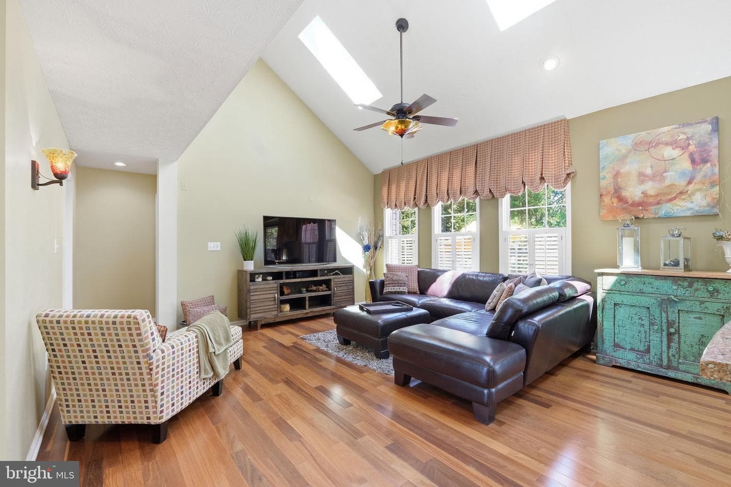 303 Creeks End Lane photo 3