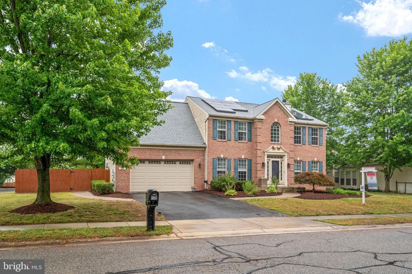 101 Edenderry Avenue photo 27