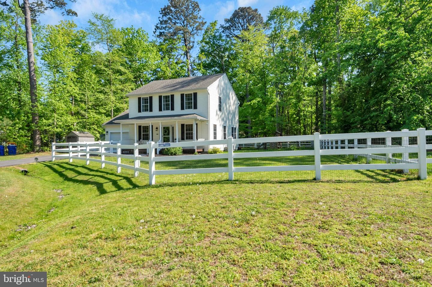 118 Stewart Lane photo 5