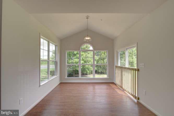 319 Twin Meadows Farm Lane photo 11