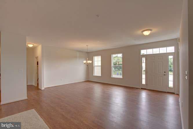 319 Twin Meadows Farm Lane photo 5