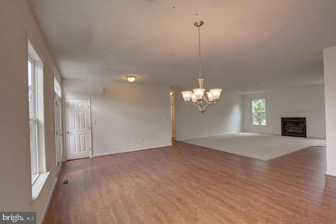 319 Twin Meadows Farm Lane photo 6