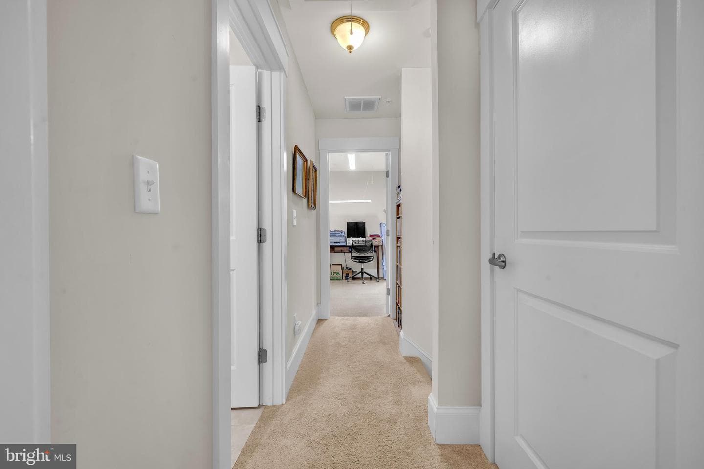 321 Front Street photo 32