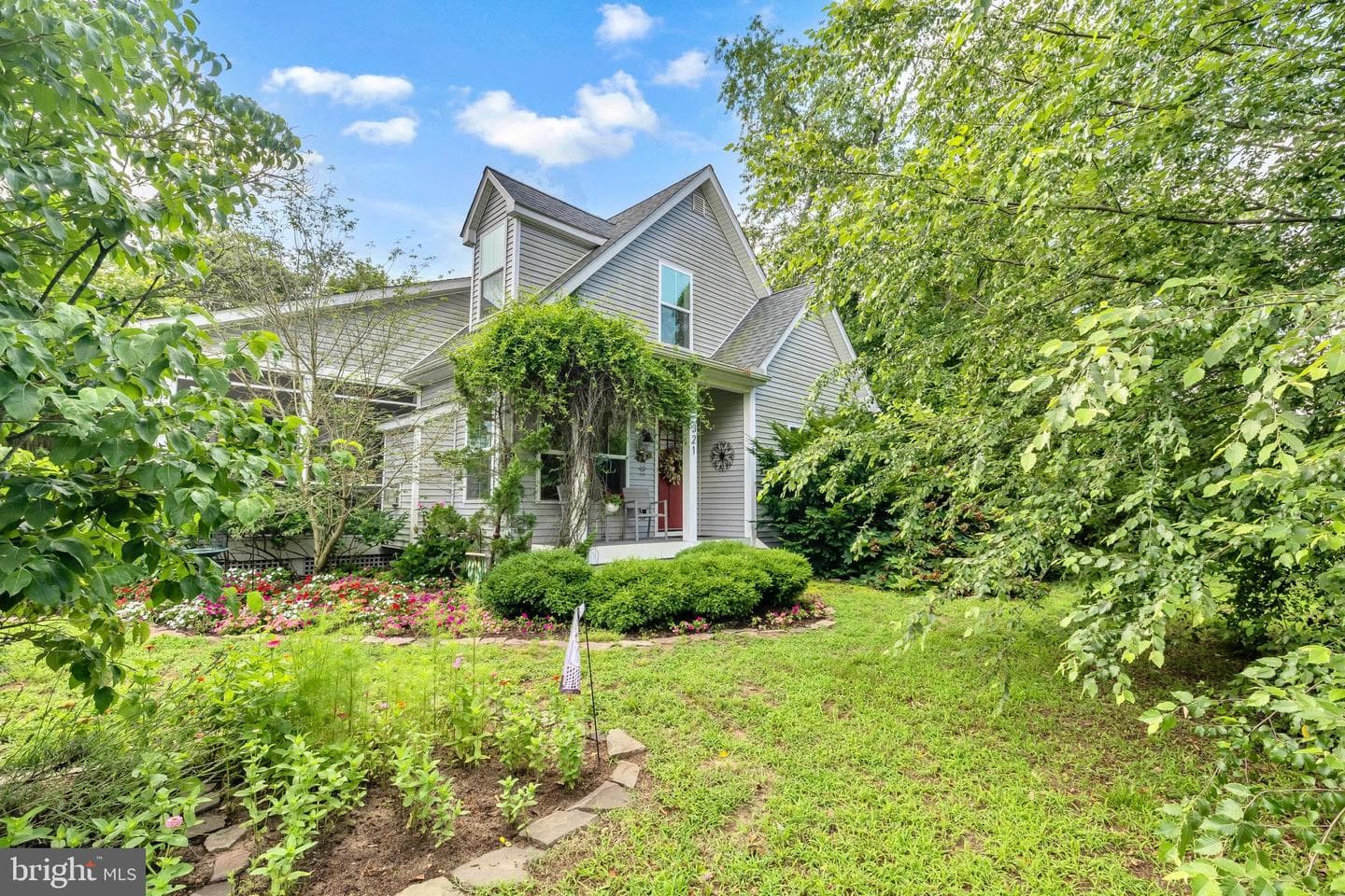 321 Front Street photo 41