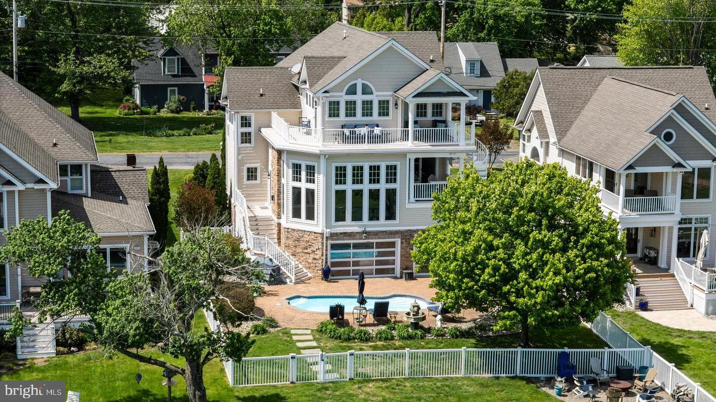 1719 Harbor Drive photo 10