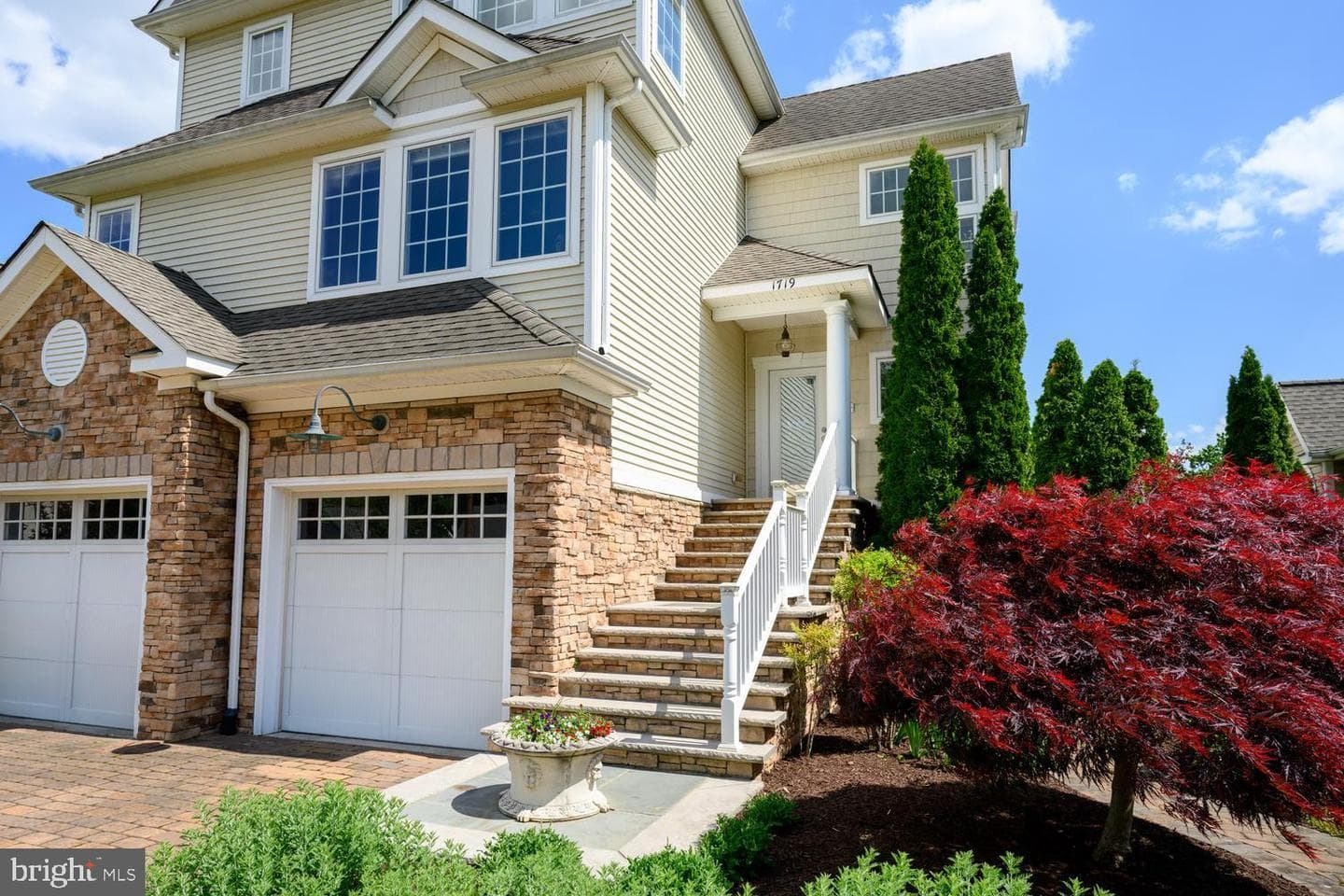 1719 Harbor Drive photo 8