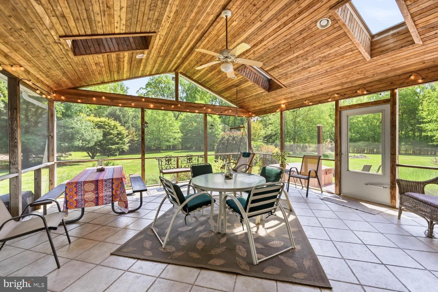 127 Pleasant Springs Drive photo 38