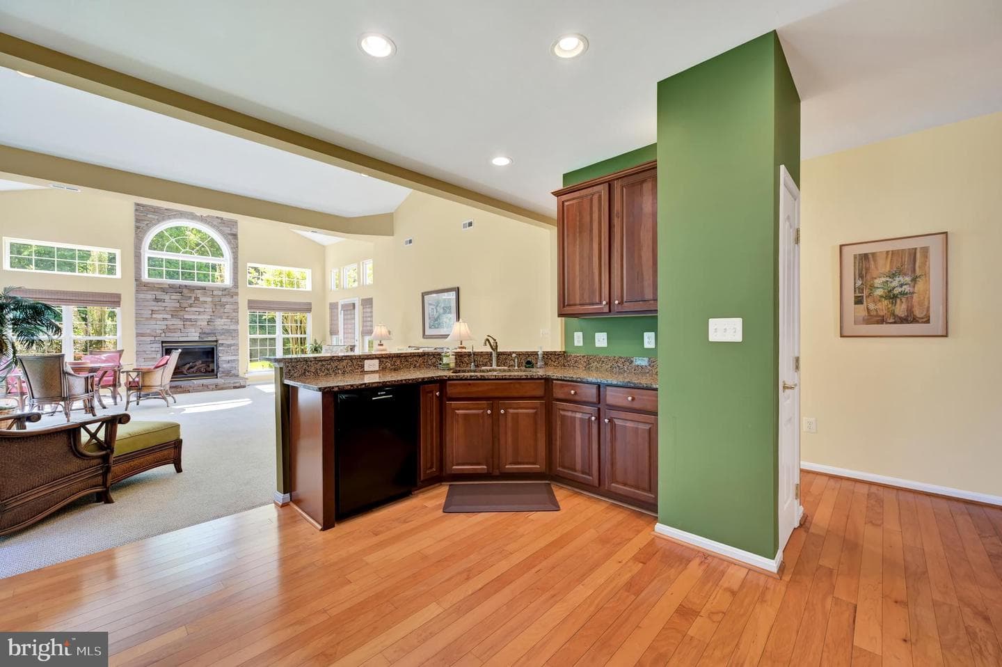 106 Encore Court photo 15