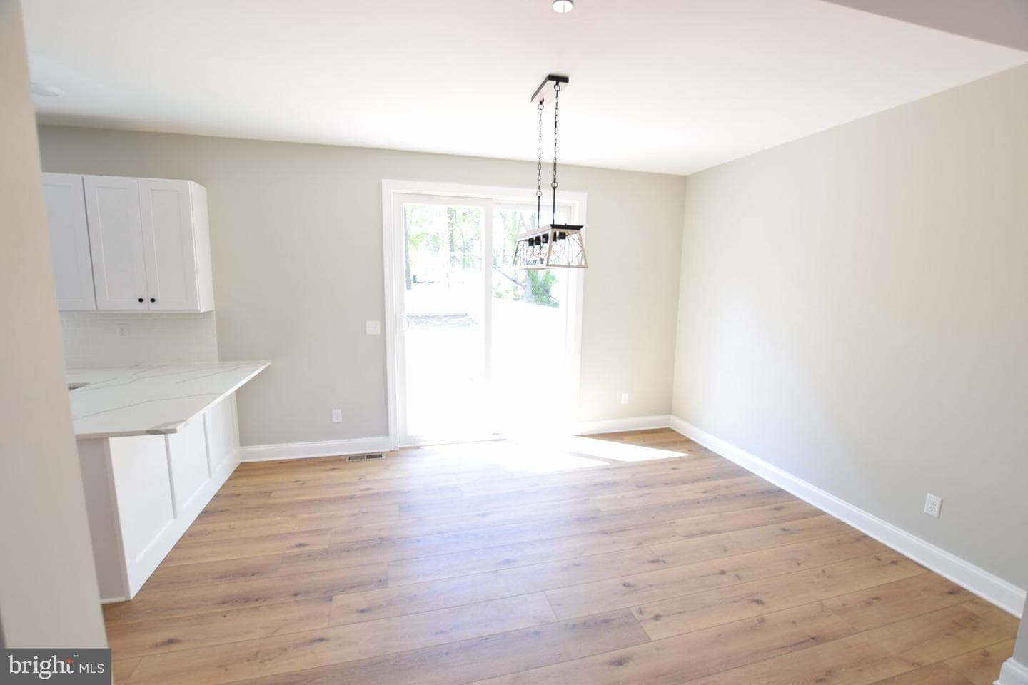 230 Long Point Road photo 8
