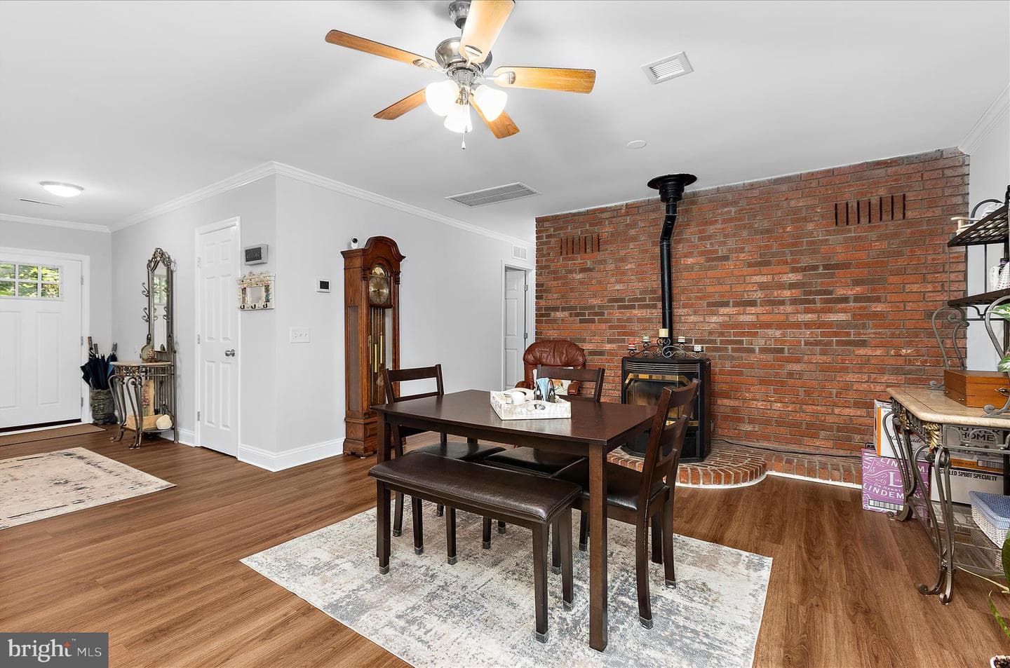 1906 Stevens Drive photo 16