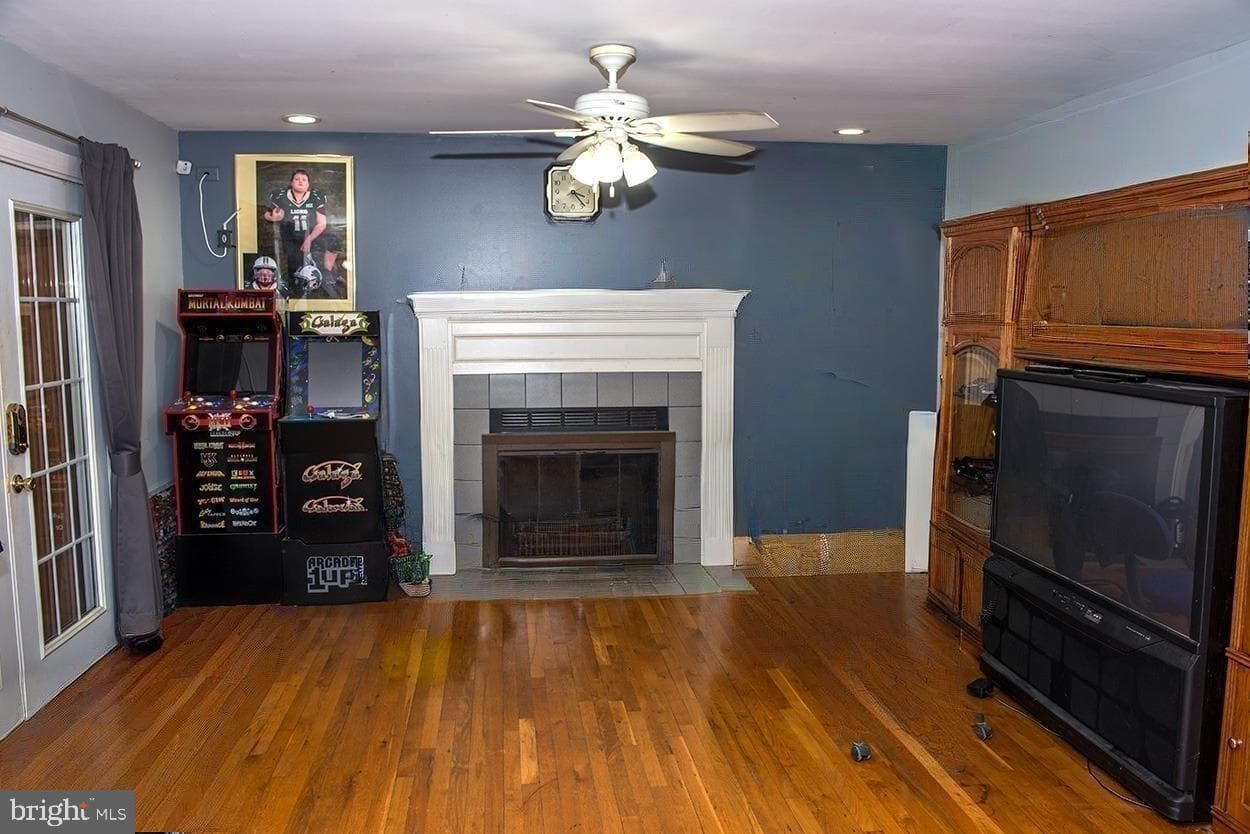 112 Lently Farm Lane photo 4