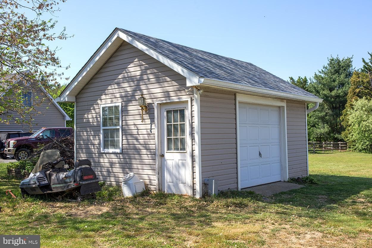 112 Lently Farm Lane photo 9
