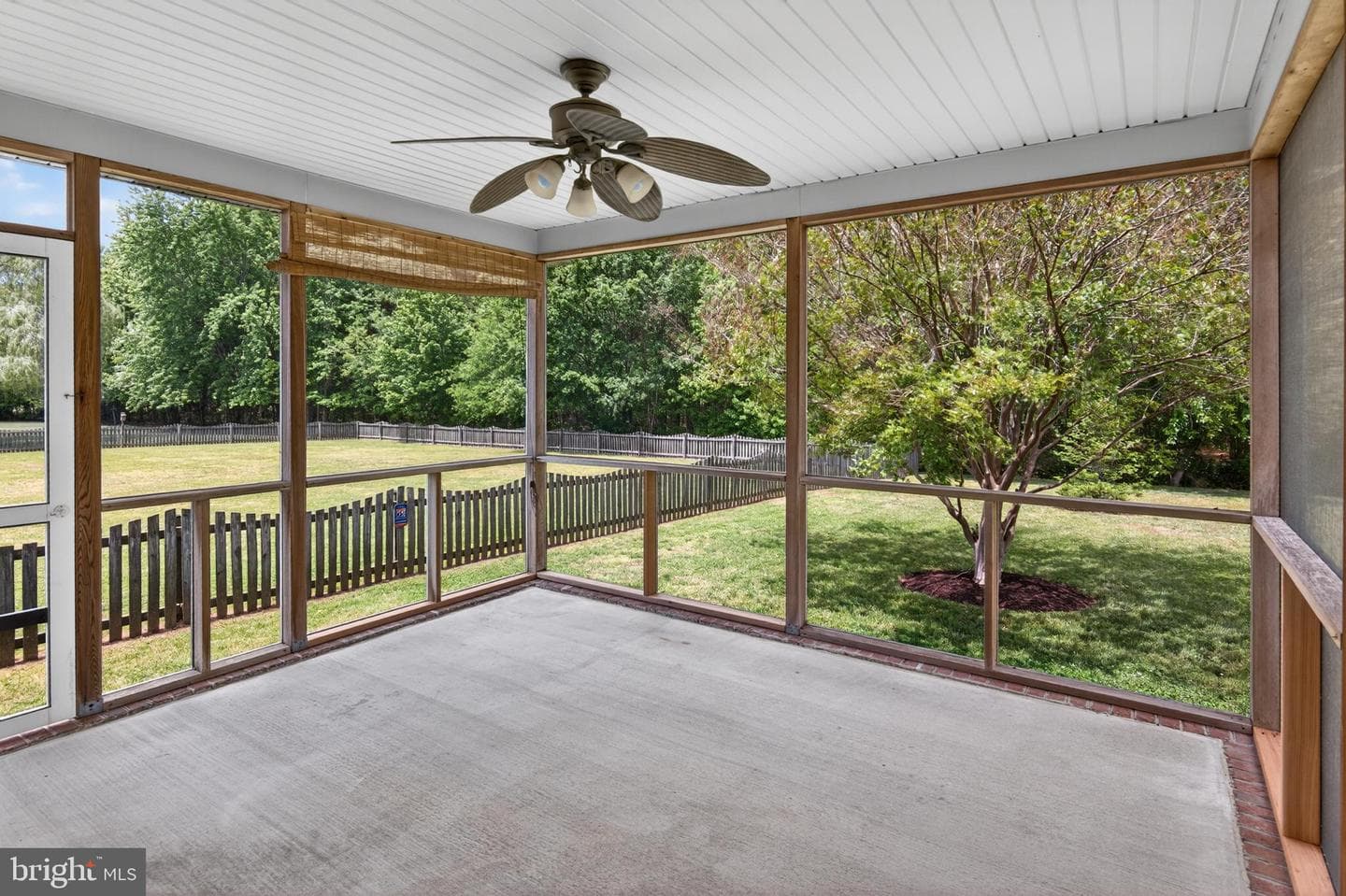337 Roe Ingleside Road photo 4