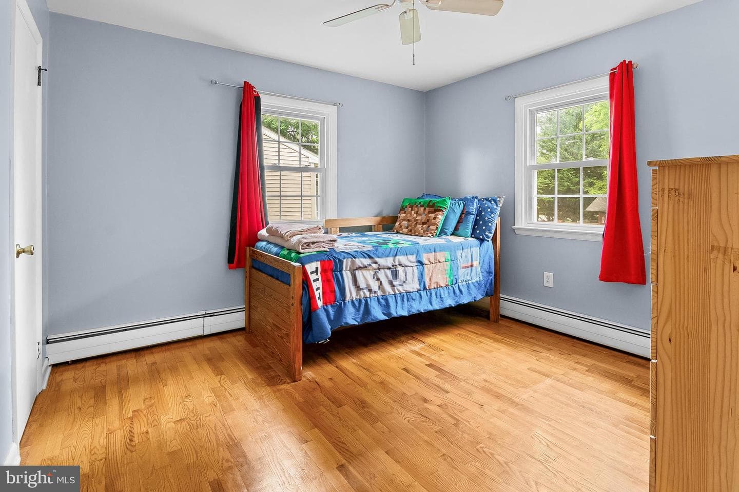 313 Oak Street photo 17
