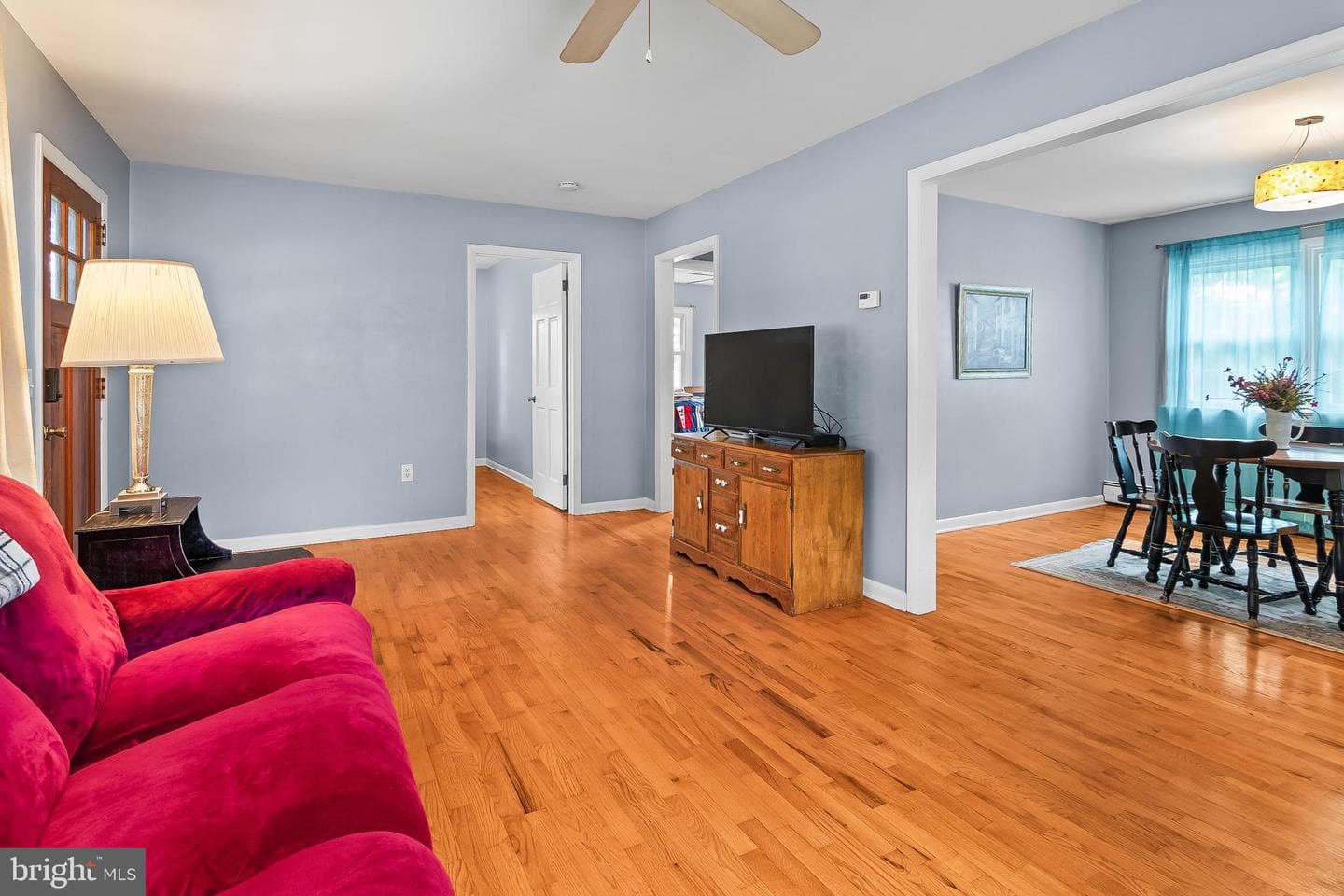 313 Oak Street photo 5