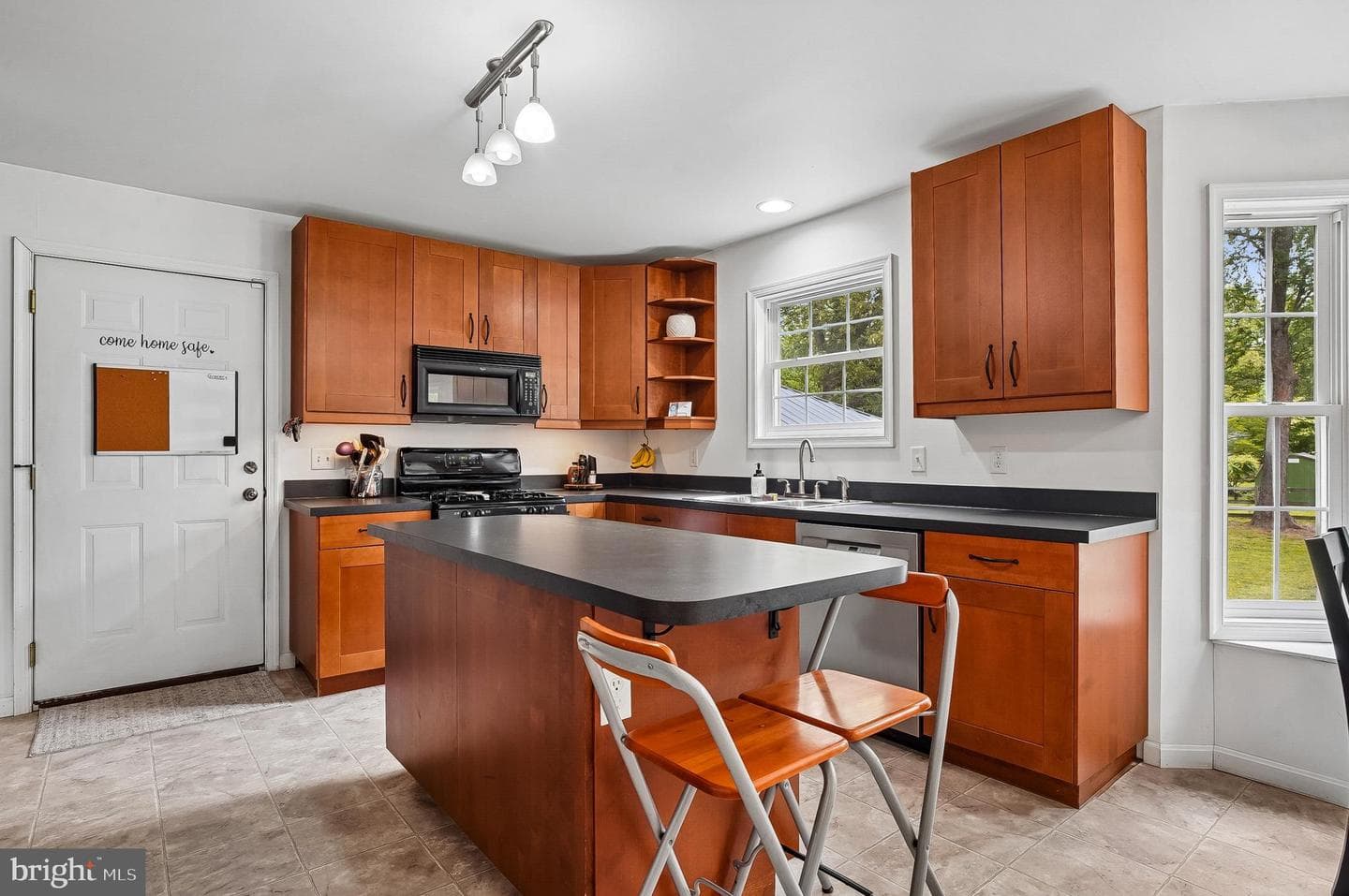215 Fairview Drive photo 19