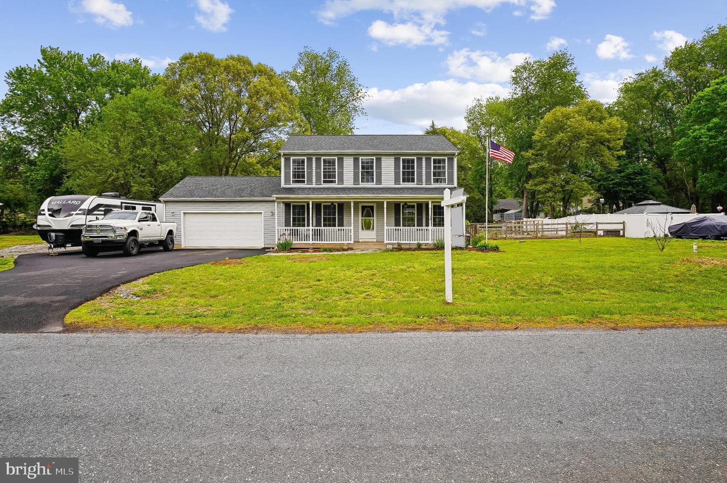 215 Fairview Drive photo 4