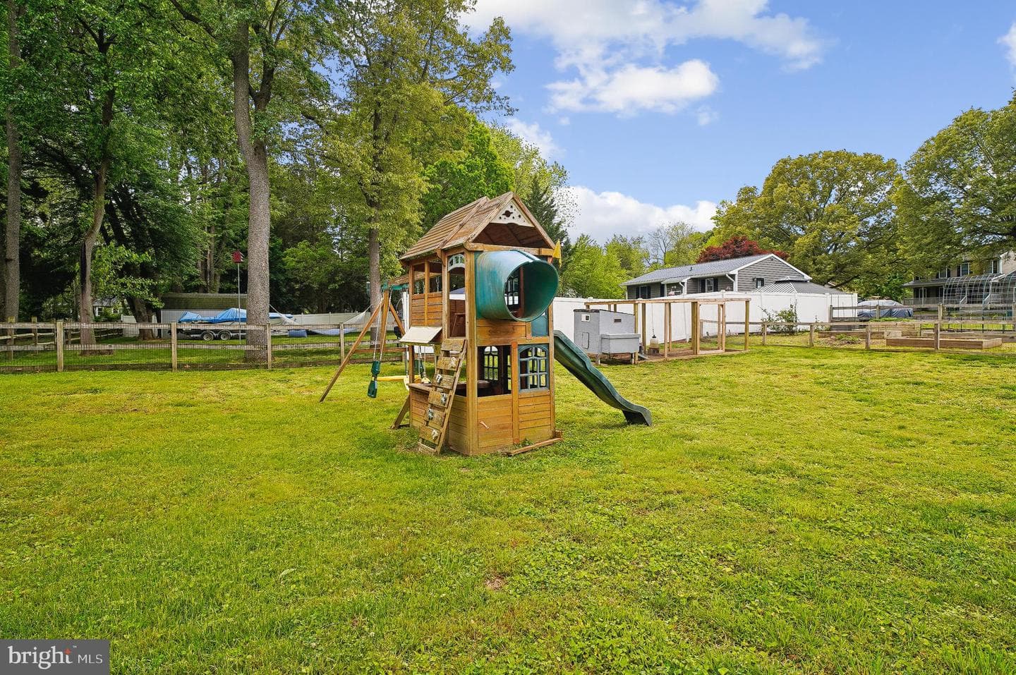 215 Fairview Drive photo 52