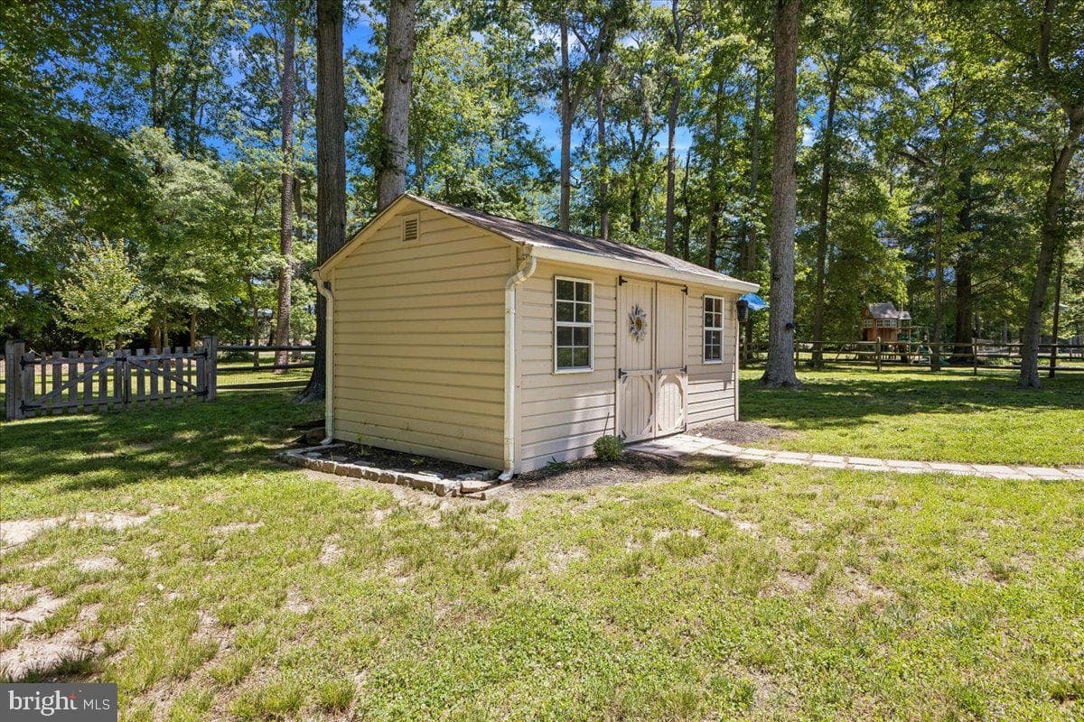 350 Prospect Bay Drive W photo 64