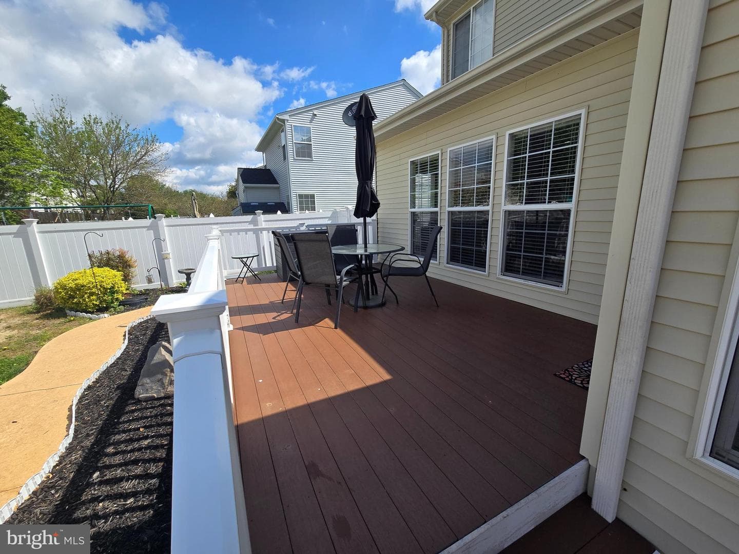 103 Meadowcroft Drive photo 8