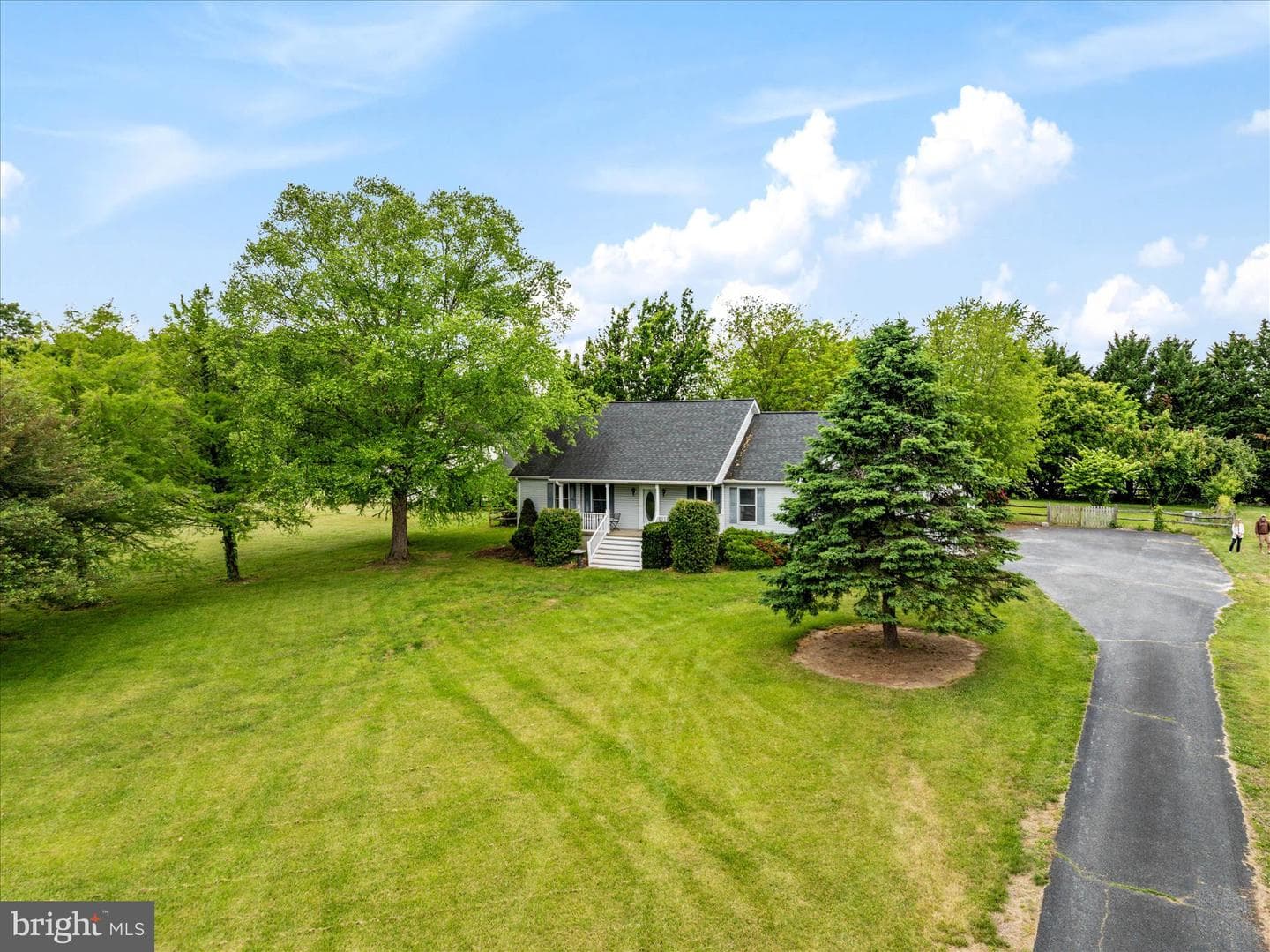 612 Tanyard Road photo 6