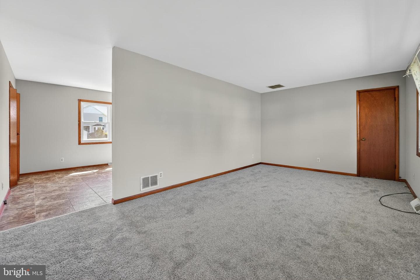 211 Long Point Road photo 15