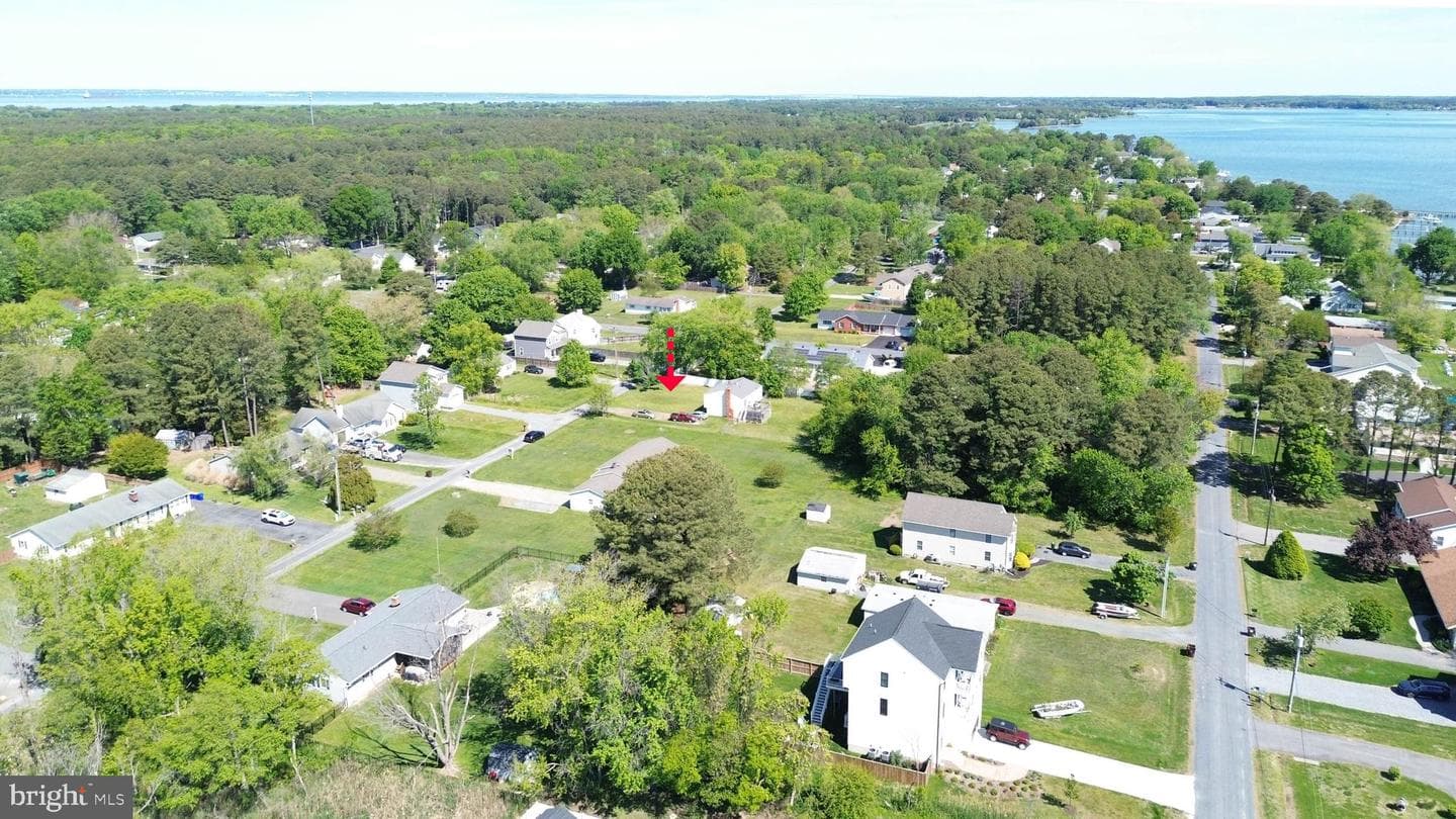 211 Long Point Road photo 5