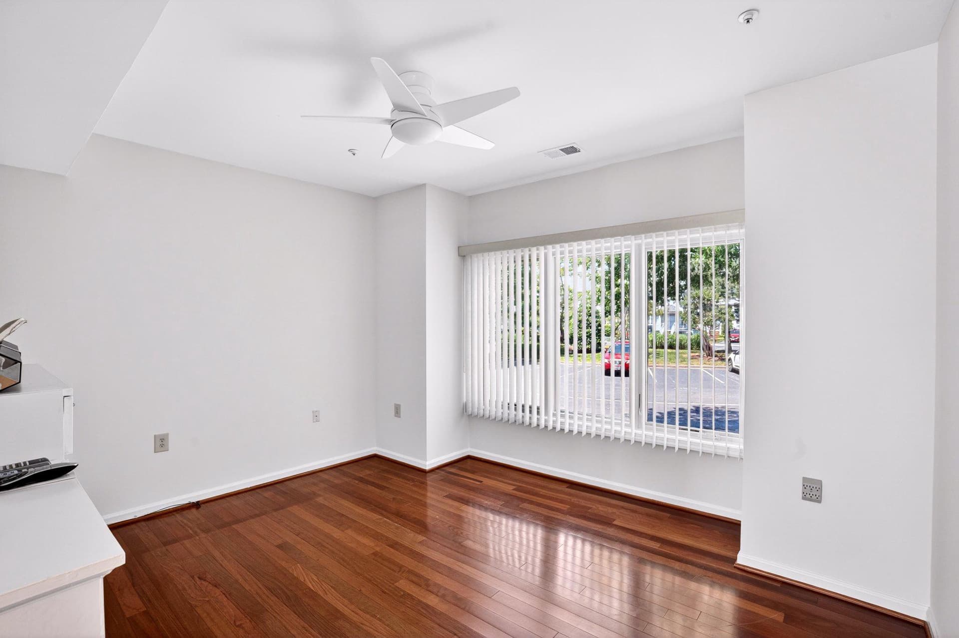 1401 Oyster Cove Drive photo 11