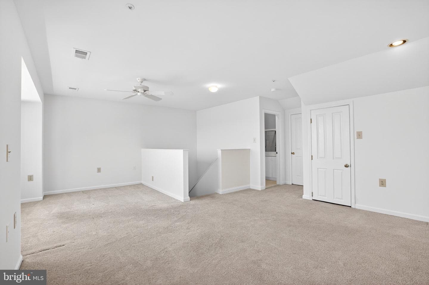 1401 Oyster Cove Drive photo 25