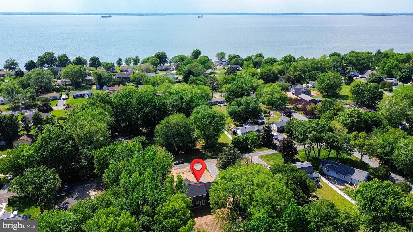 107 Chestnut Road photo 2