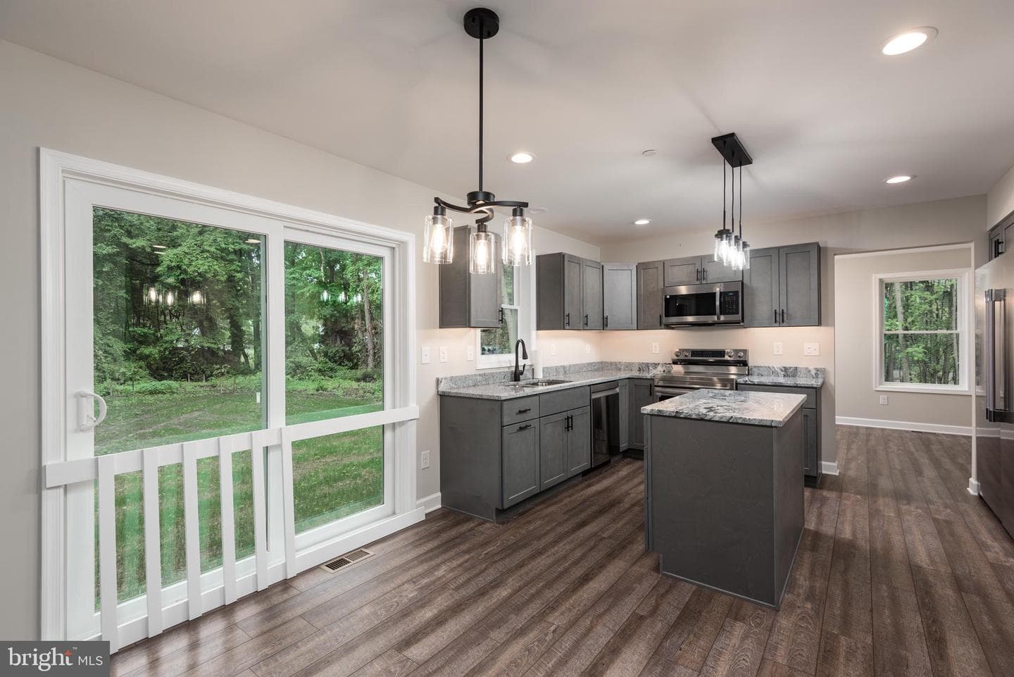 107 Chestnut Road photo 26
