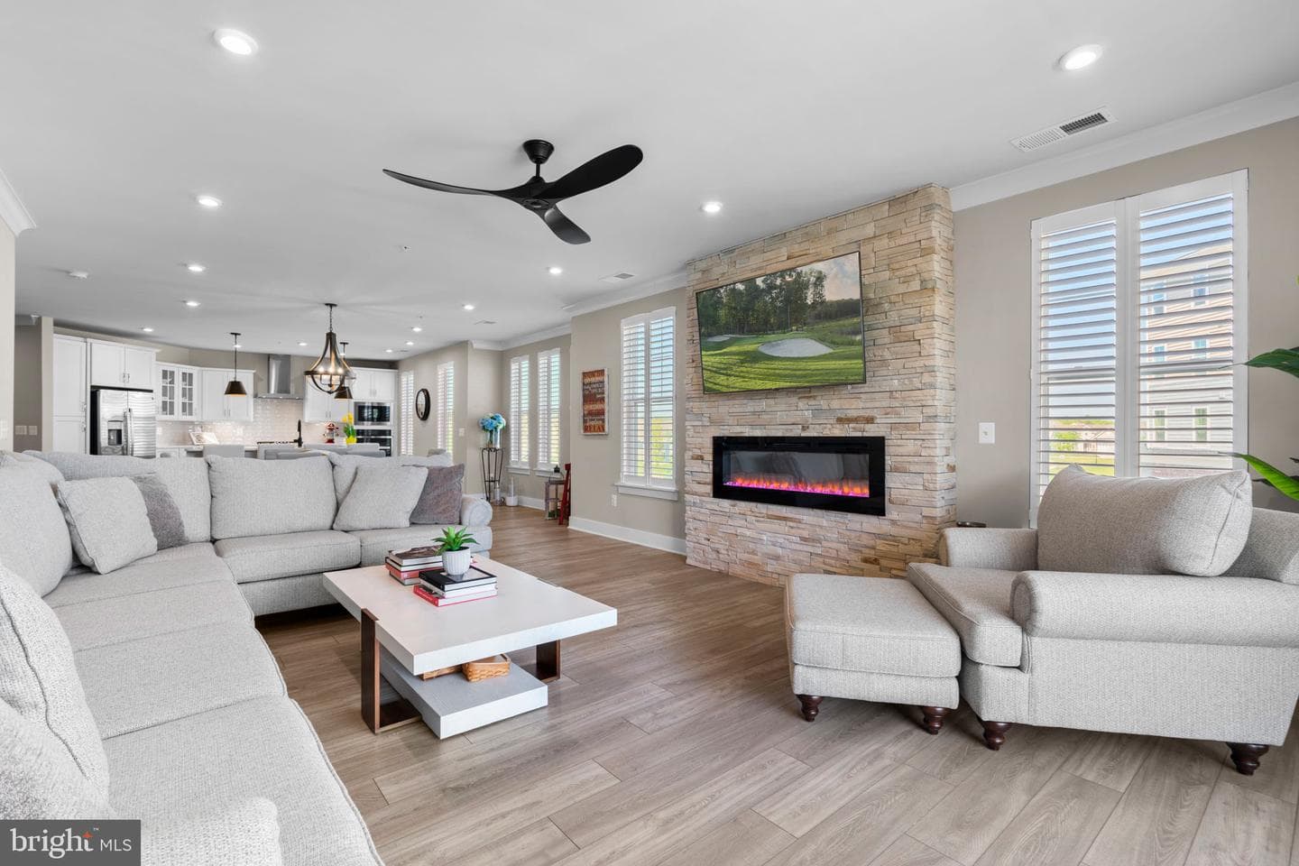 190 Harrier Way #21 photo 15