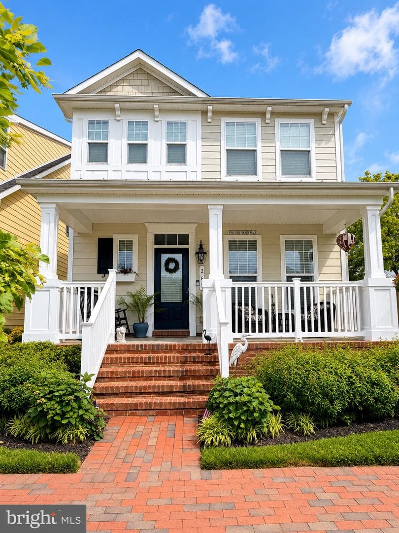 265 Evelyne Street photo 3