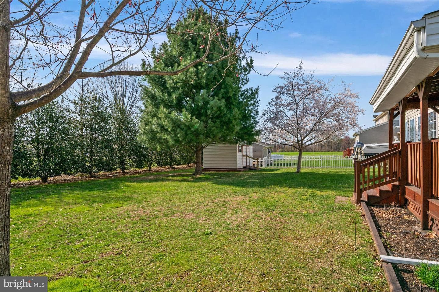 235 Green Street photo 19