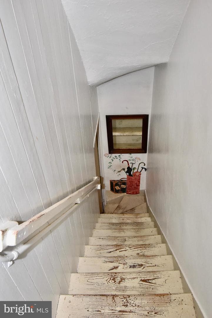 115 Watson Road photo 37