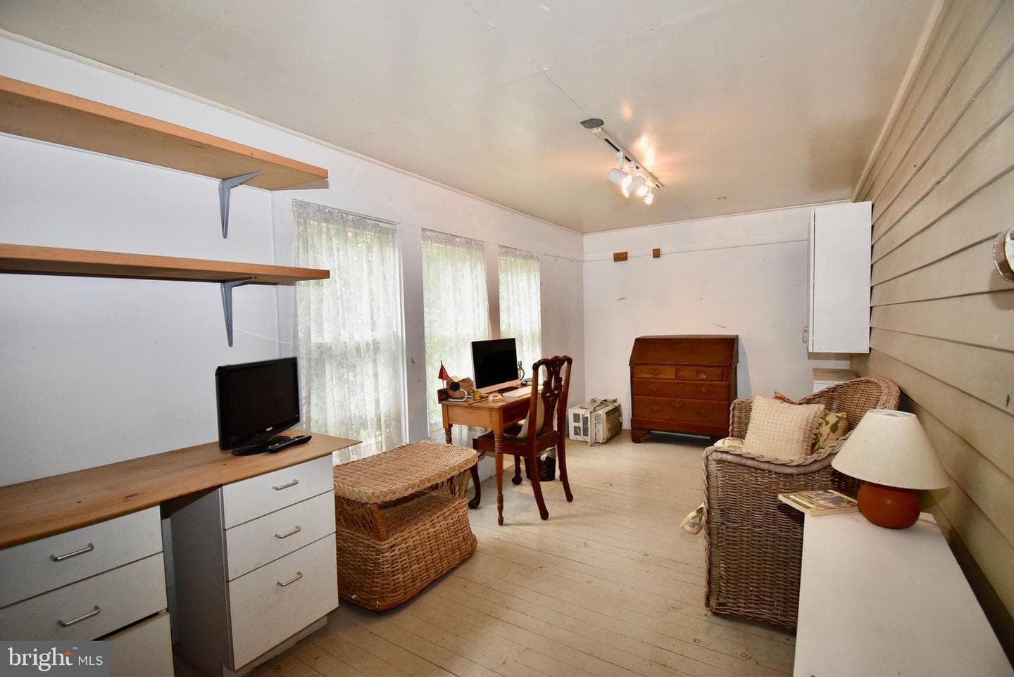 115 Watson Road photo 38
