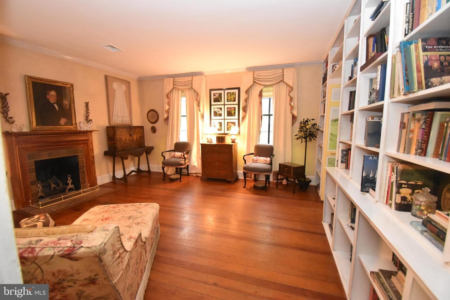 115 Watson Road photo 9