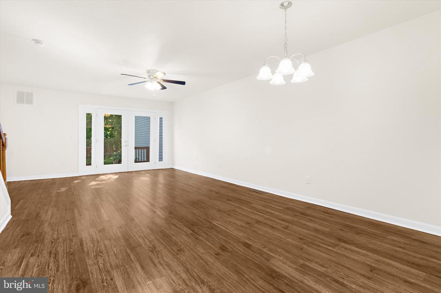 5011 Bridgepointe Drive photo 11