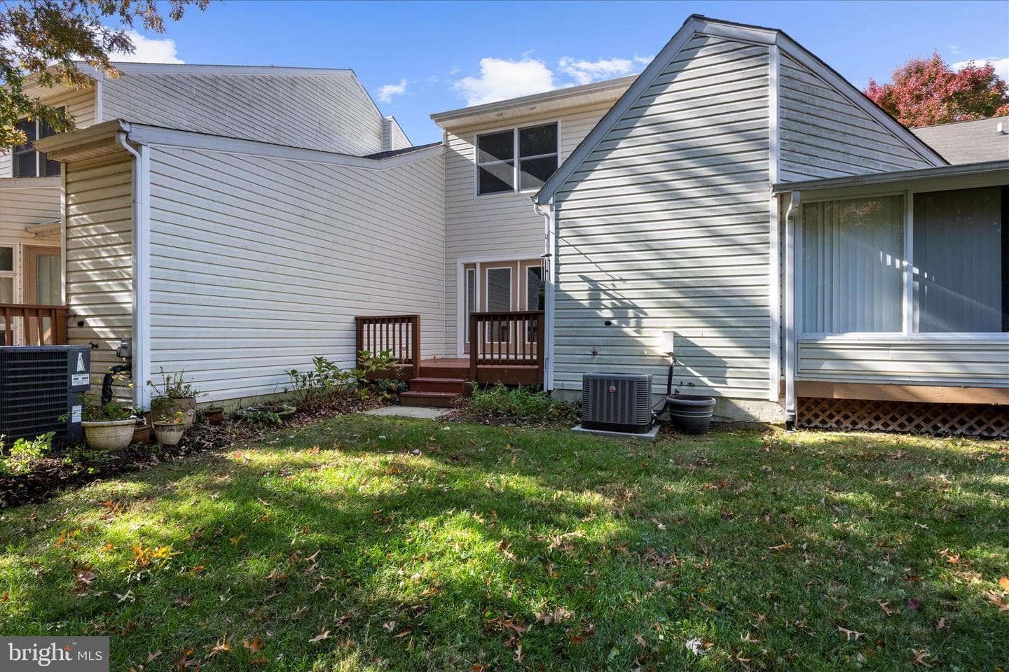 5011 Bridgepointe Drive photo 29