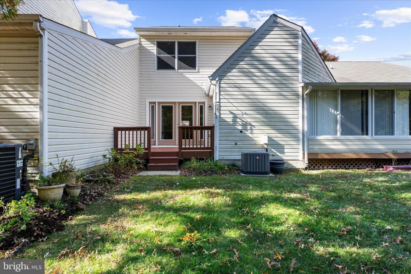 5011 Bridgepointe Drive photo 30