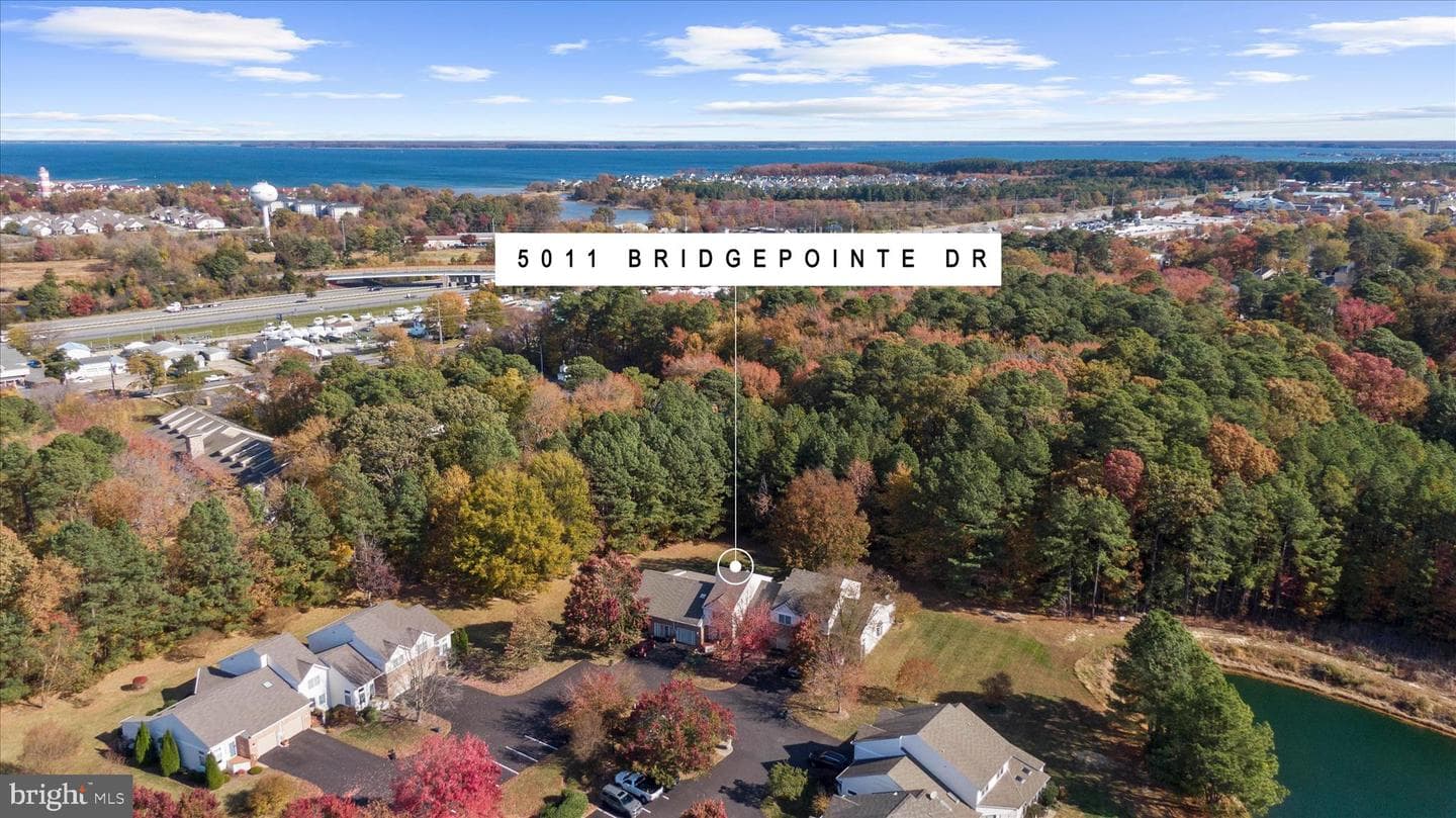 5011 Bridgepointe Drive photo 44
