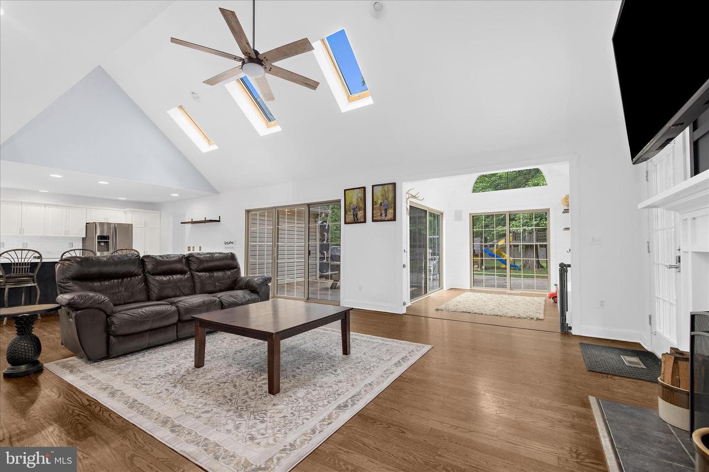 137 White Marsh Road photo 34